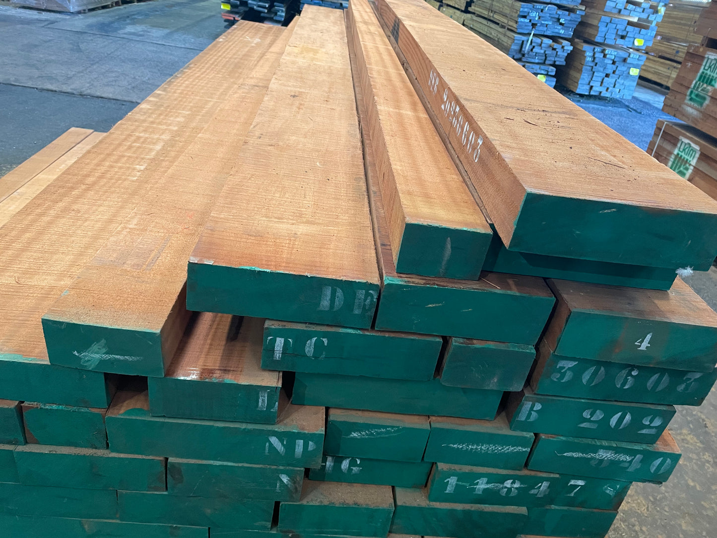 1.25 Inch - Sapele FAS Kiln Dried Square Edge Timber Boards