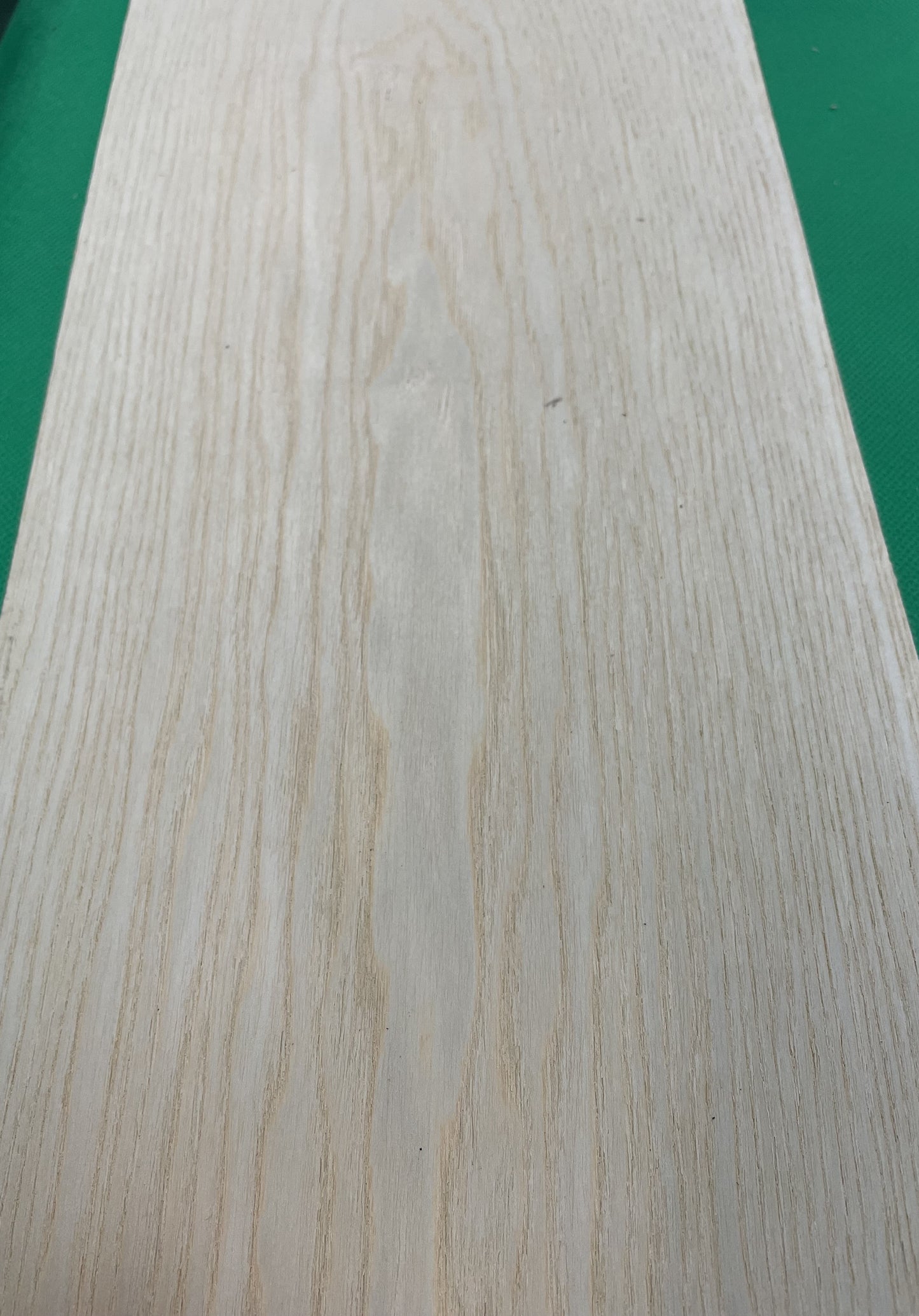 180mm Wide Ash Butt Veneer, 3.1m Lengths, 0.3mm Thick