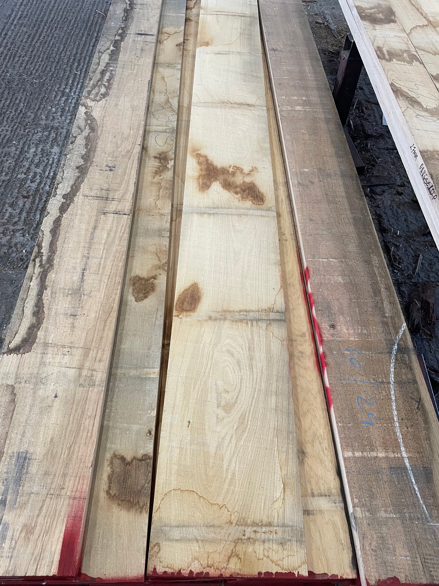 Prime European Oak - Square Edge & Kiln Dried - 1.5 Inch