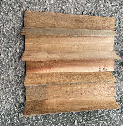 No1 Blue Label 18" Western Red Cedar Ridges - Packs of 36